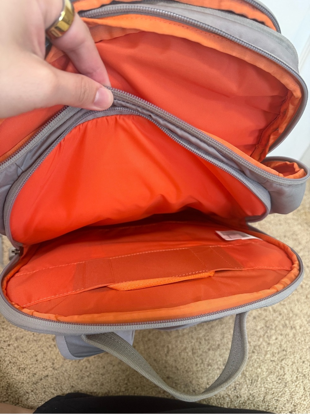 The North Face Grey Everyday Backpack - Flexvent - Picture 8 of 11